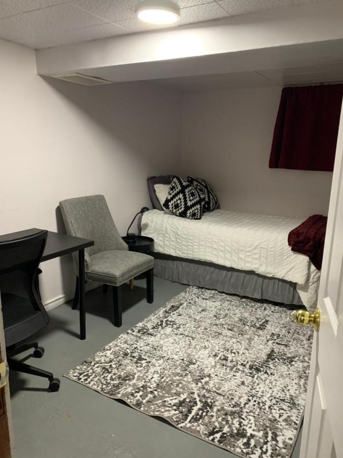 Quaint & Cozy Accommodation Edmonton Eksteriør bilde